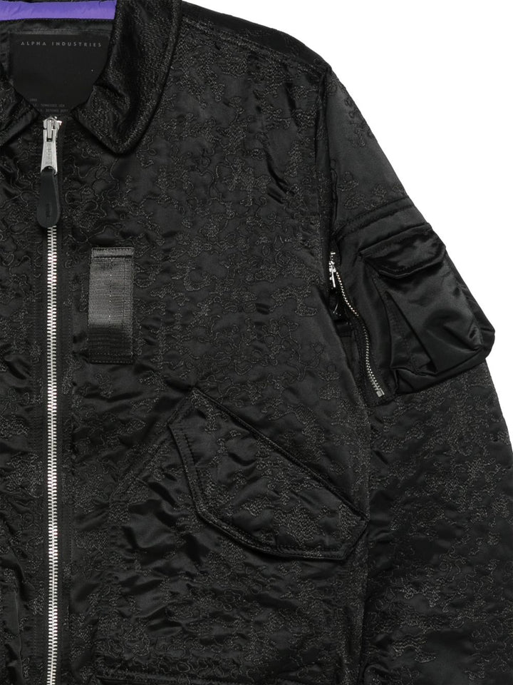 Bomber nero con ricamo camouflage 