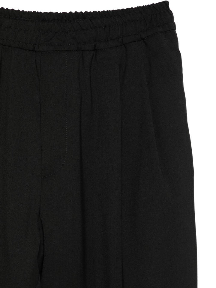 Pantaloni neri con vita elasticizzata 