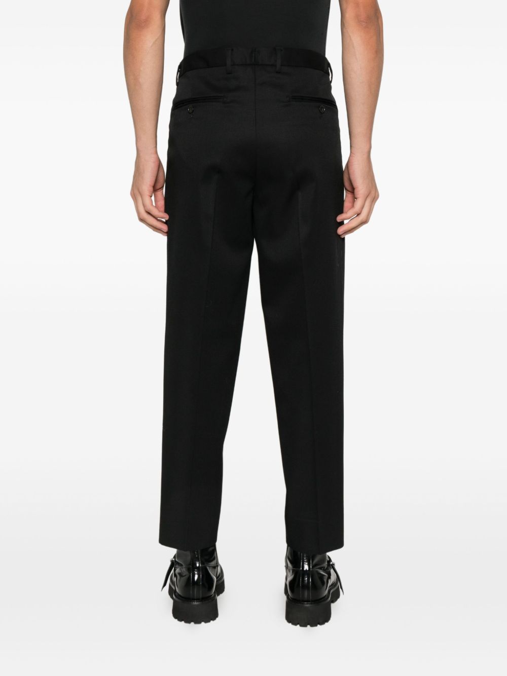 Pantaloni neri in lana con pieghe 