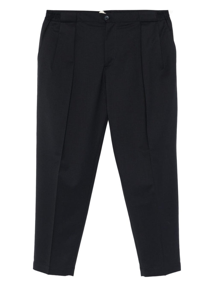 Pantaloni blu navy con pieghe frontali 