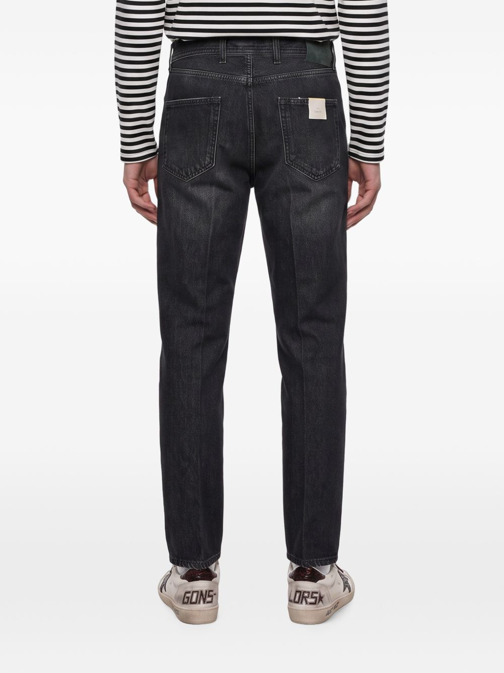 Jeans nero con effetto schiarito 