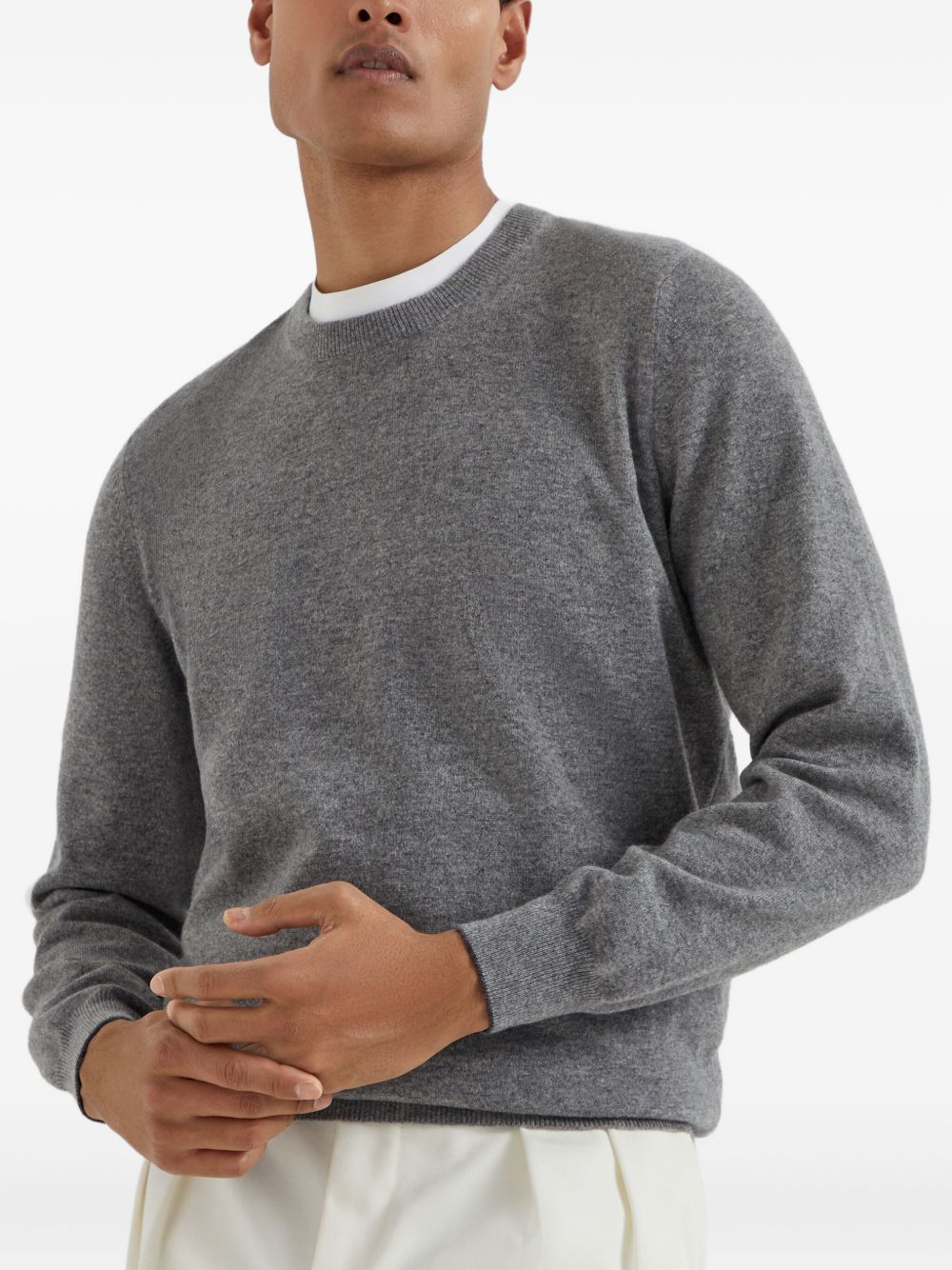 Maglione girocollo grigio scuro in cashmere 