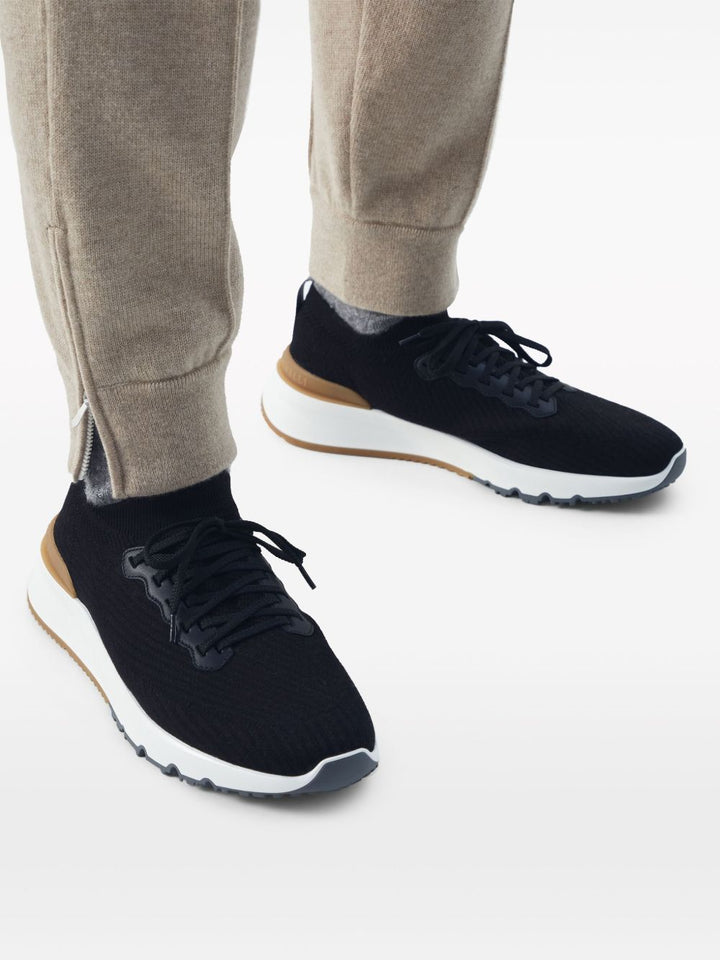 Sneaker nera 