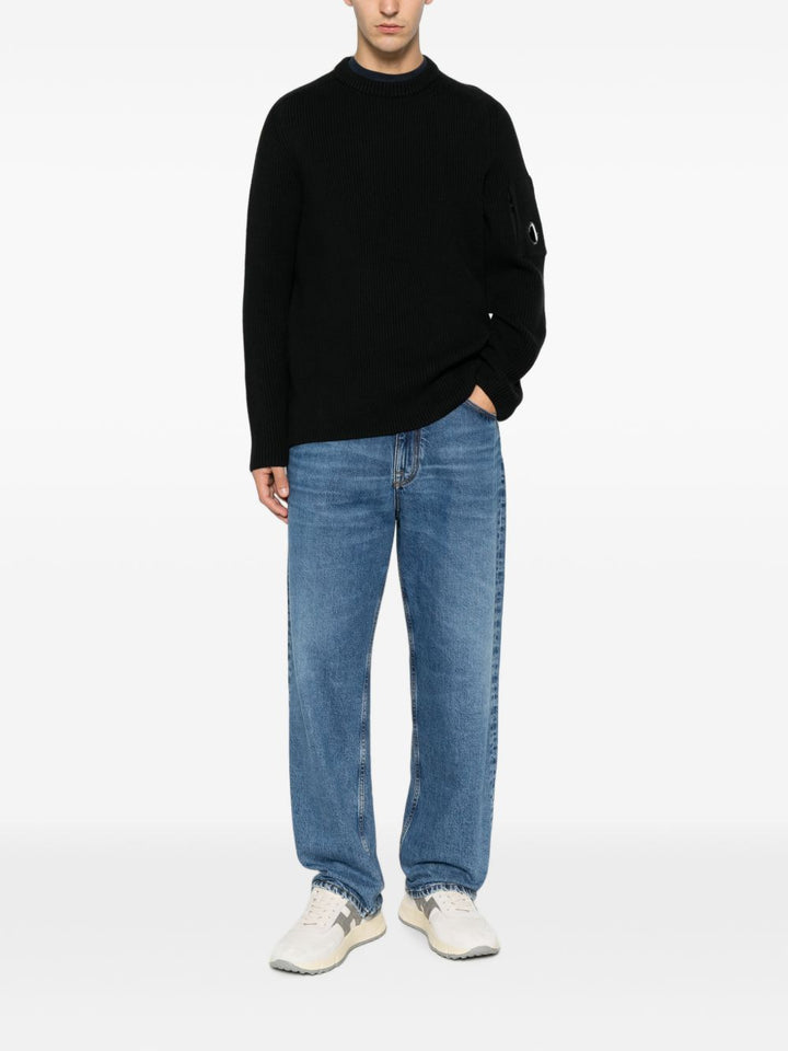 Maglione nero girocollo in cotone a coste con dettaglio Lente 