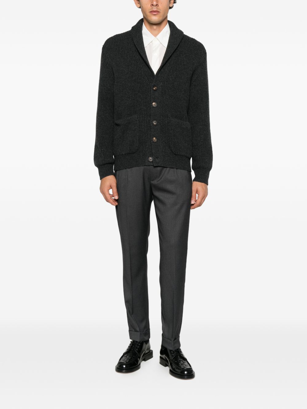 Cardigan antracite a coste con collo sciallato 