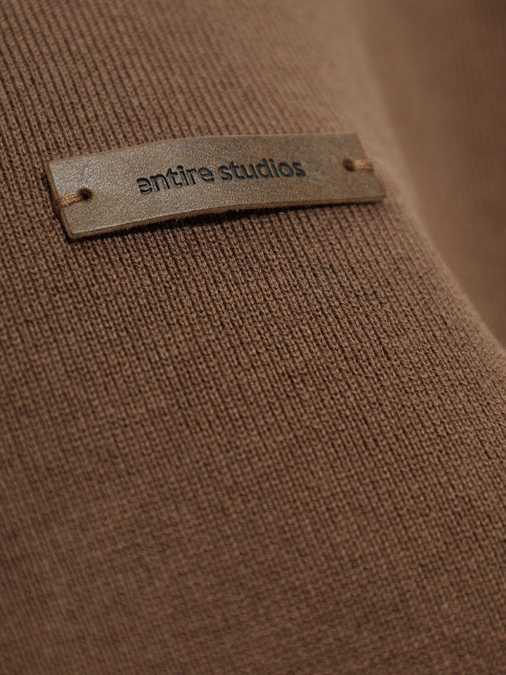 Polo marrone in cotone con zip 