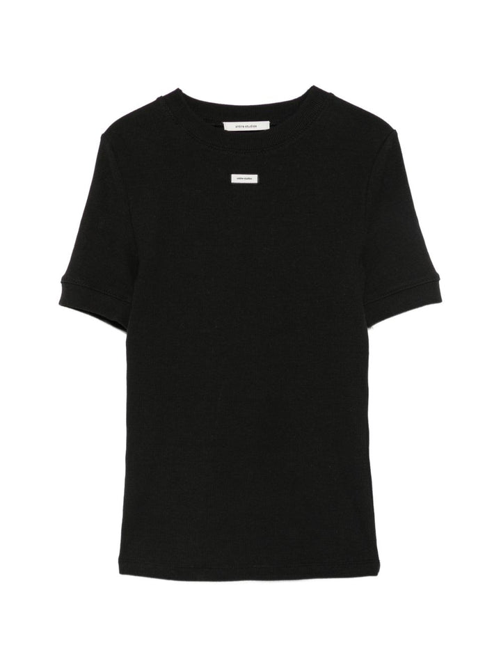 T-shirt nera a coste con logo 