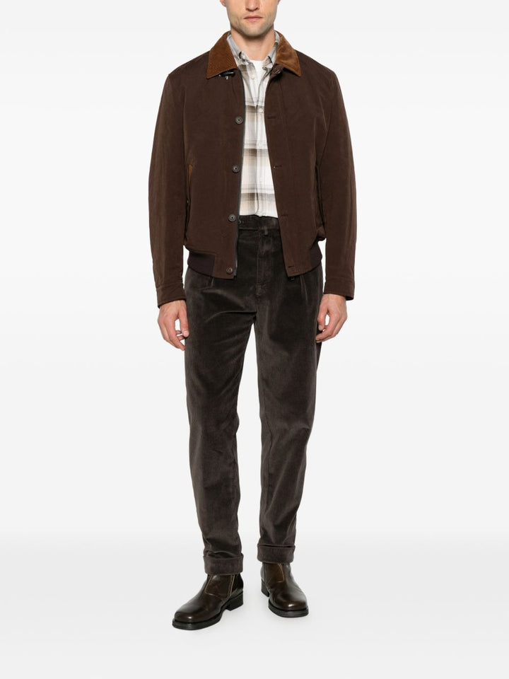 Bomber marrone con colletto a coste 