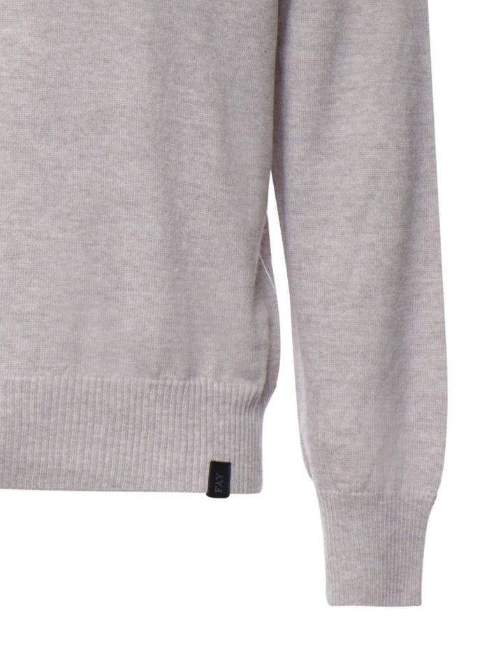 Maglione girocollo grigio 