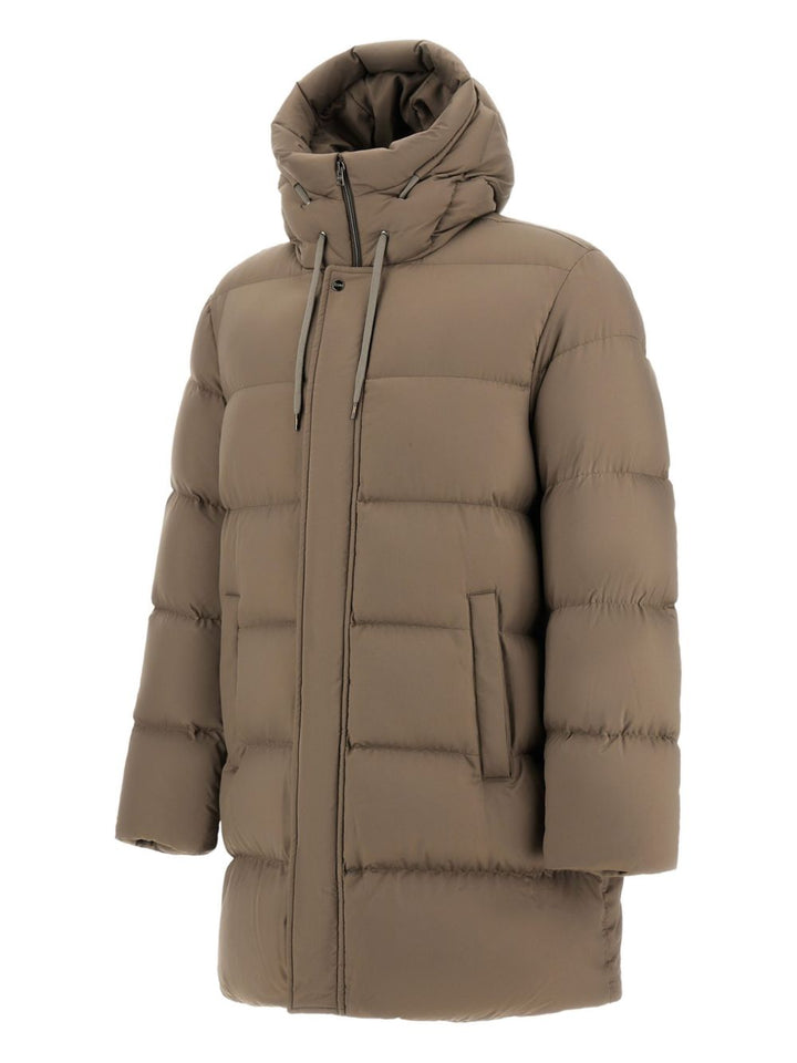 Cappotto imbottito taupe con cappuccio 
