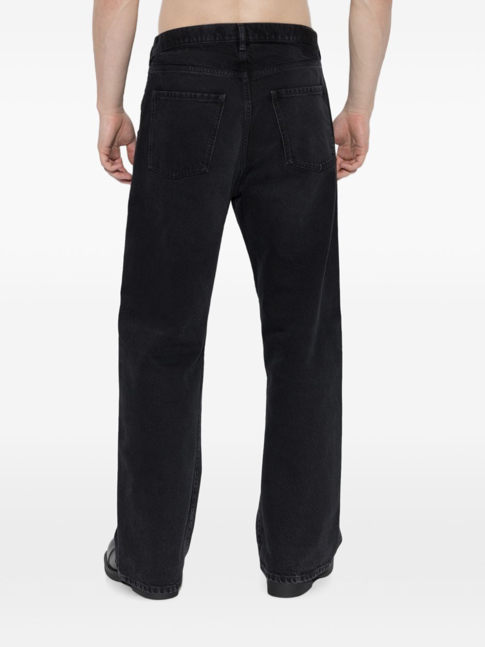 Jeans neri a gamba dritta con doppie tasche 
