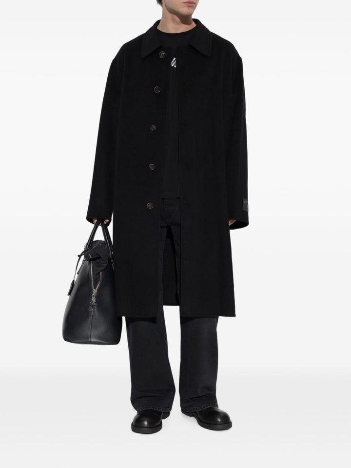 Jeans neri a gamba dritta con doppie tasche 