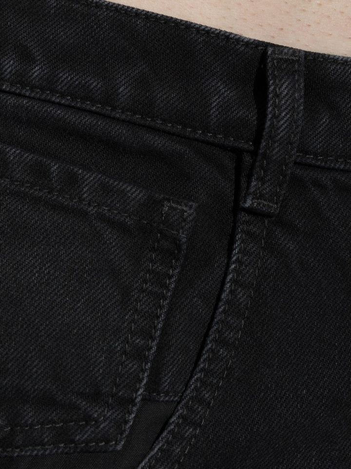 Jeans neri a gamba dritta con doppie tasche 