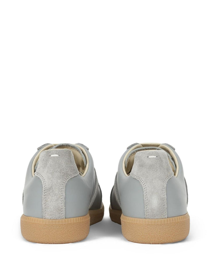 Sneakers azzurre Replica 