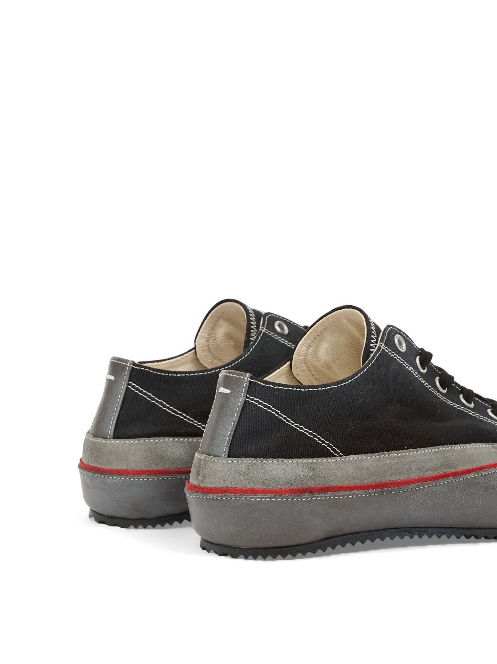 Sneakers nere Traveler 