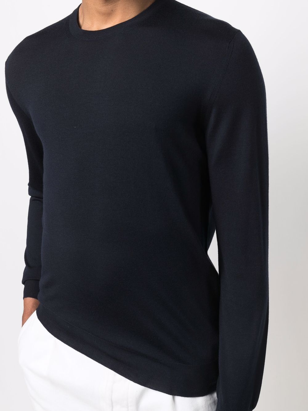 Maglione blu girocollo in lana merino 