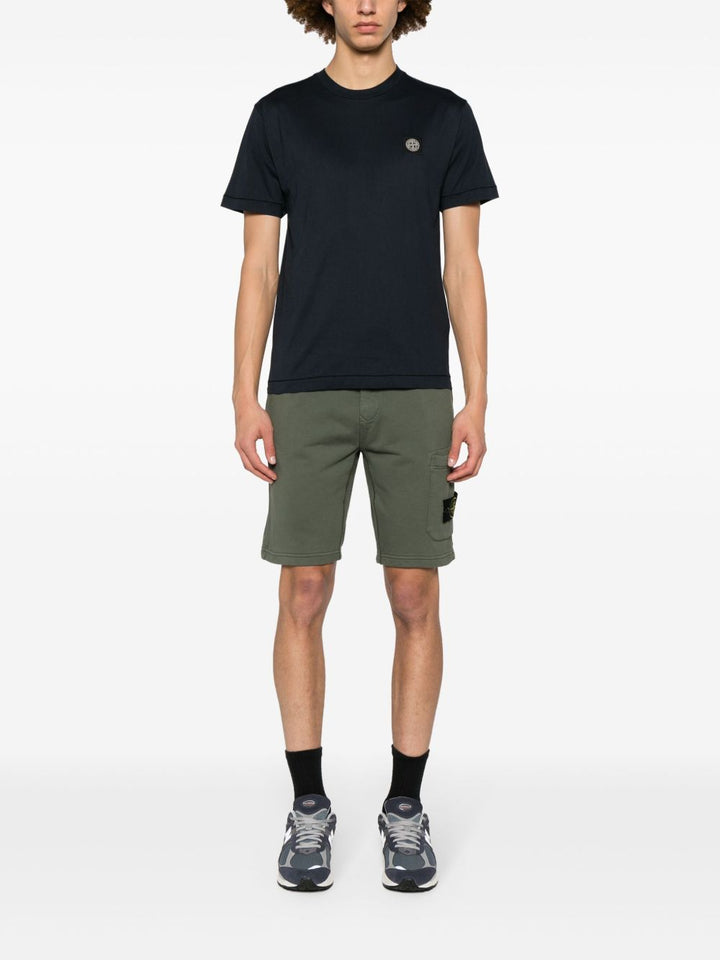 T-shirt navy con applicazione logo 