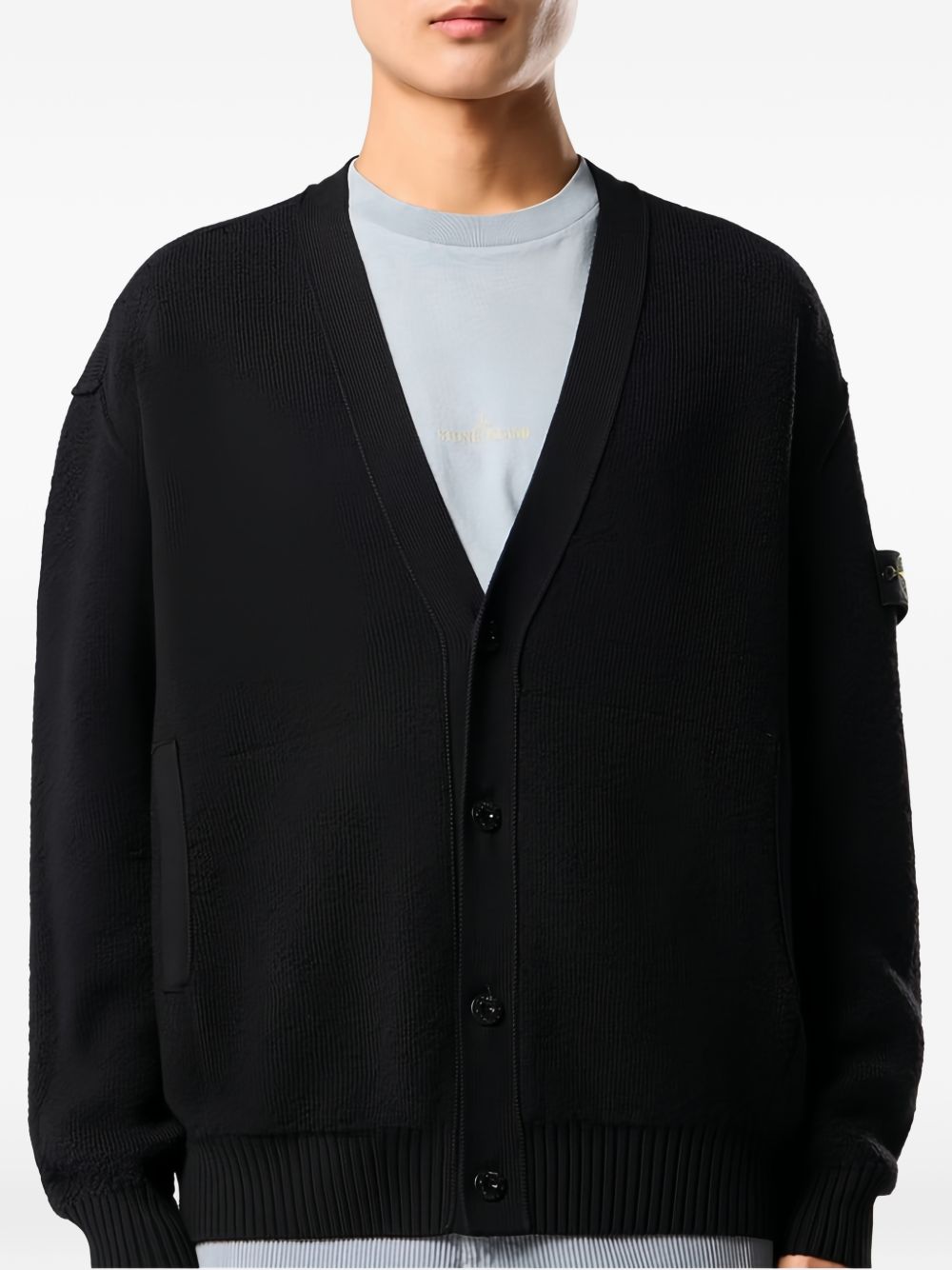 Cardigan nero con scollo a V 