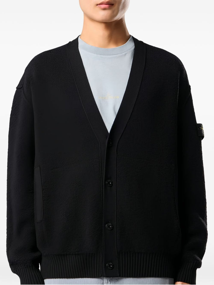 Cardigan nero con scollo a V 