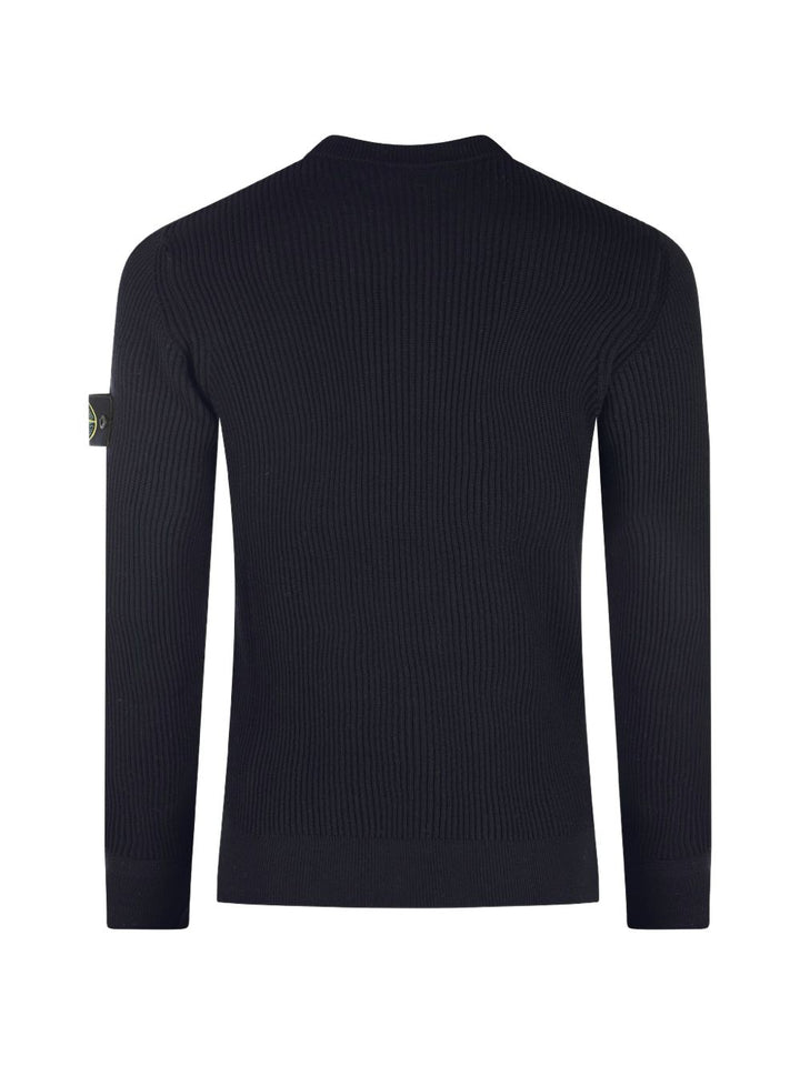 Maglione navy a coste con applicazione 