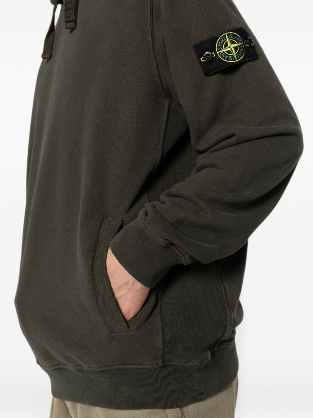 Felpa marrone scuro con cappuccio 