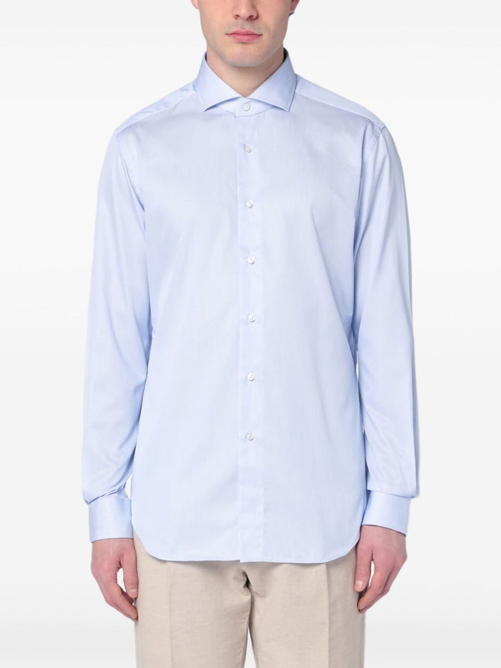 Camicia azzurra in cotone con collo alla francese 