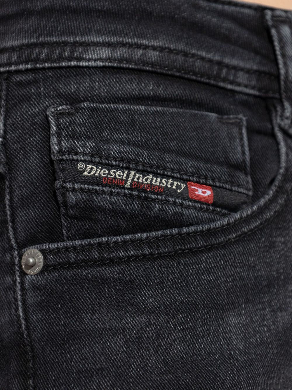 Diesel A110030DBDN02