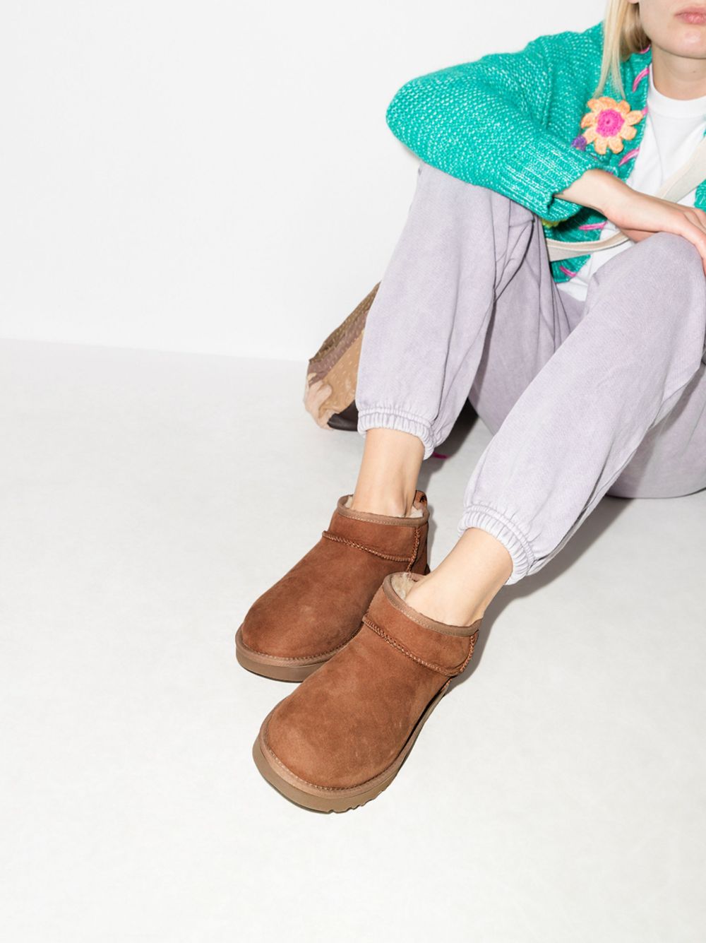 Ugg 1116109CHE
