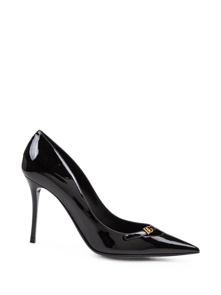 Pumps in pelle verniciata 