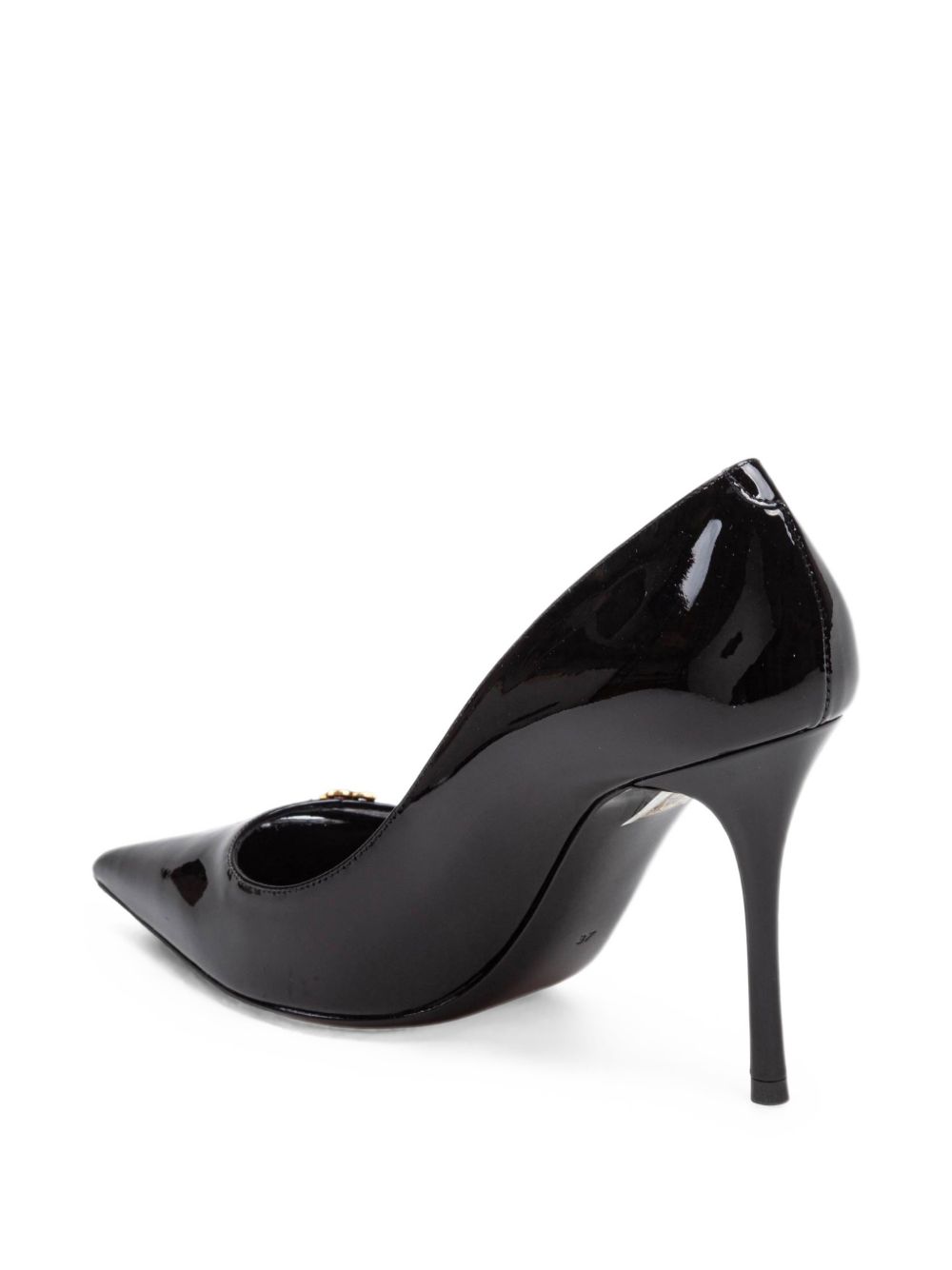 Pumps in pelle verniciata 