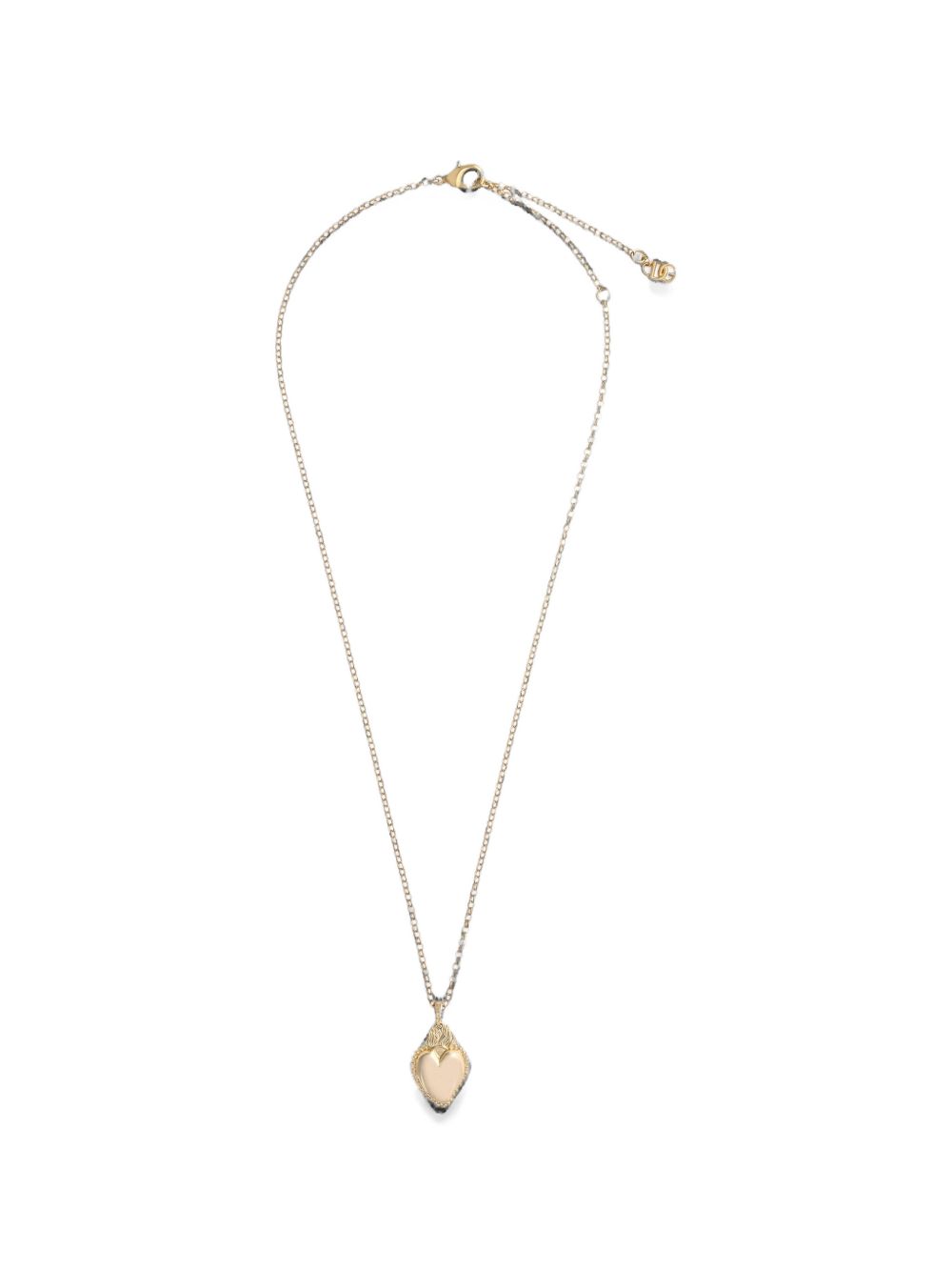 Collana con pendente a cuore 