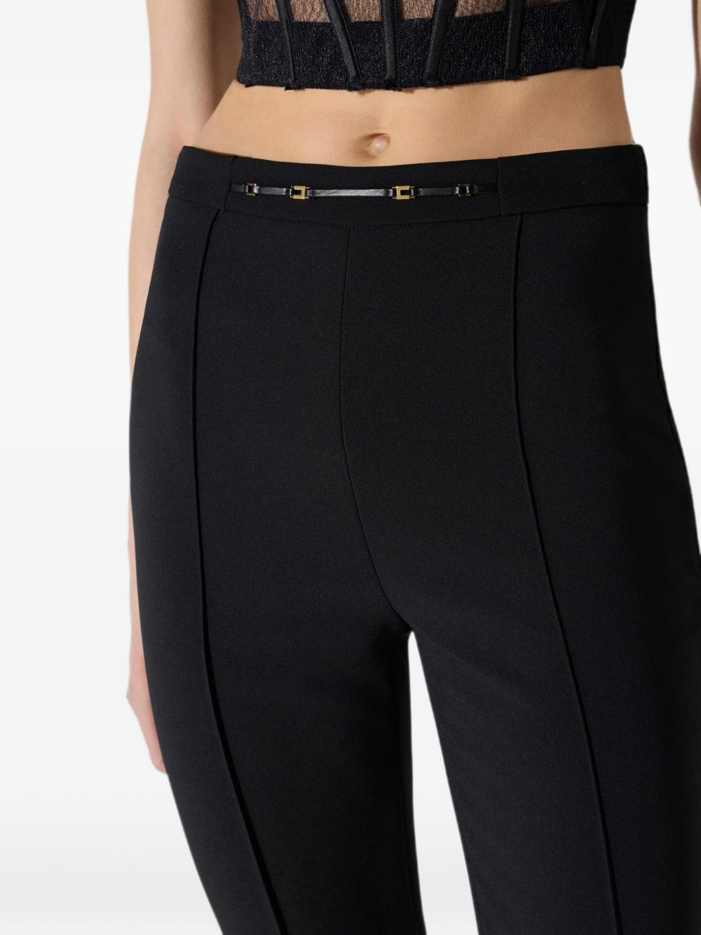 Pantaloni slim 