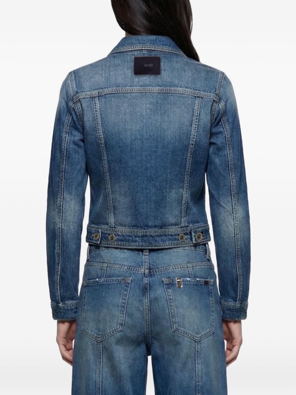 Giacca di jeans con dettagli con bottoni di liu jo. 