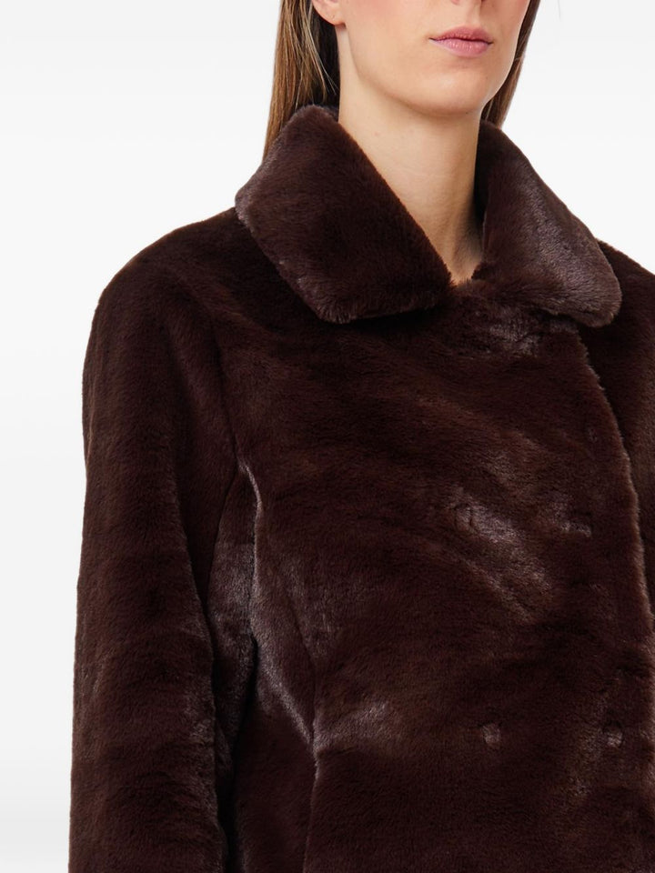 Cappotto doppiopetto in pelliccia sintetica 