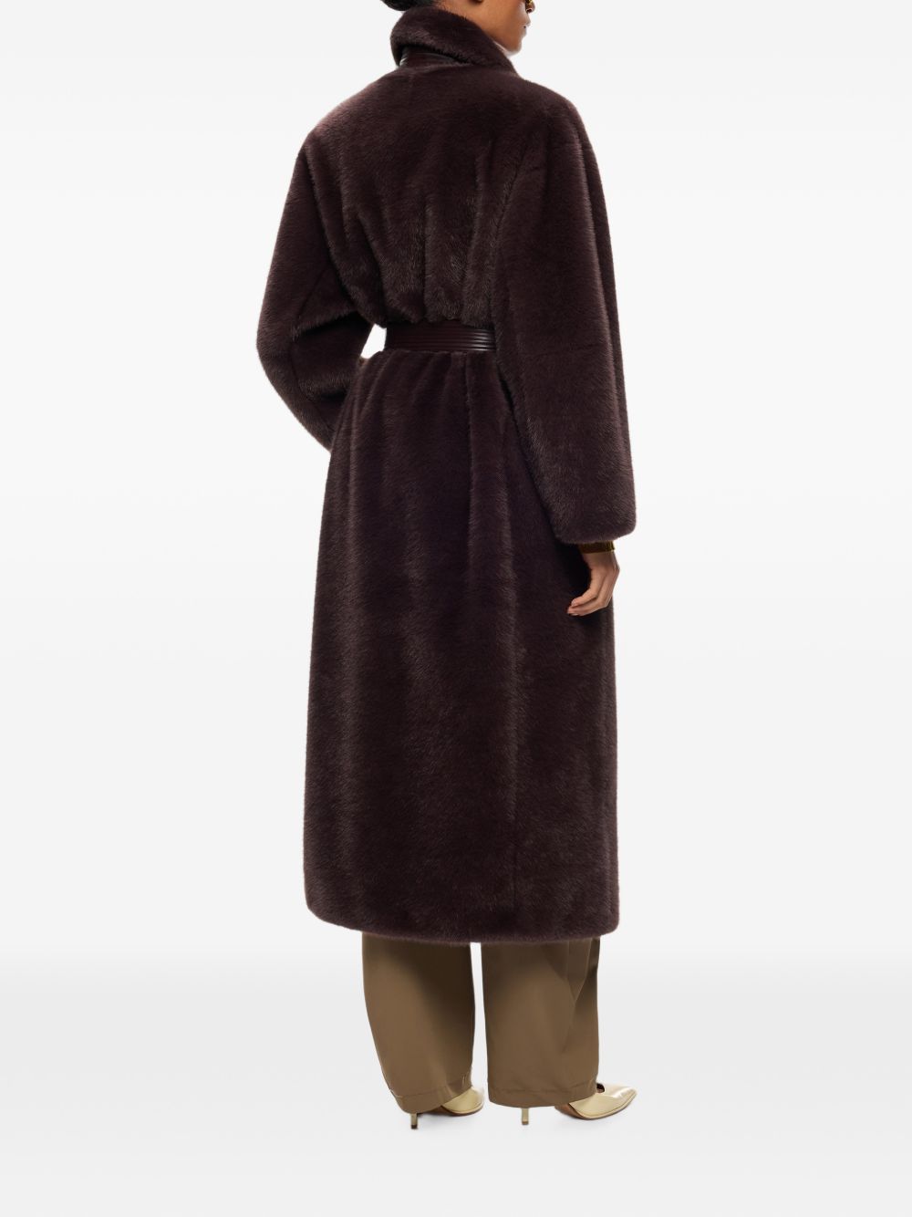 Cappotto lungo in ecopelliccia 
