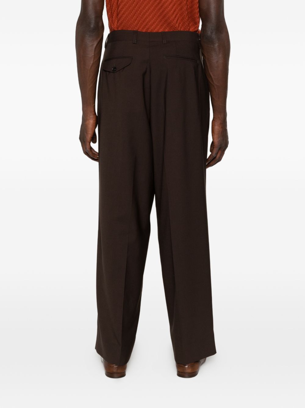 Pantaloni cacao con pieghe 