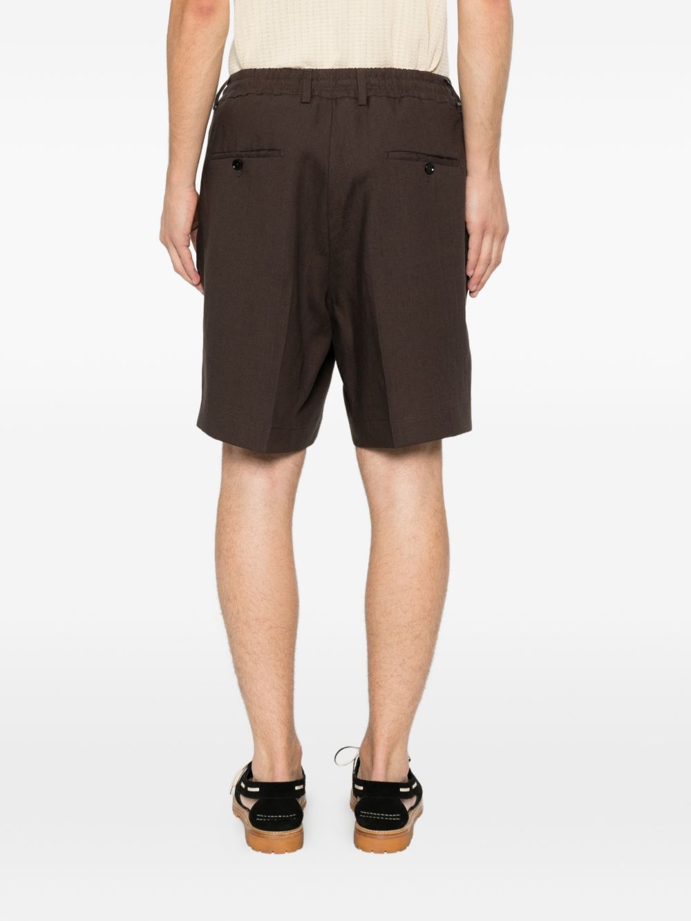 Shorts con pinces cacao 