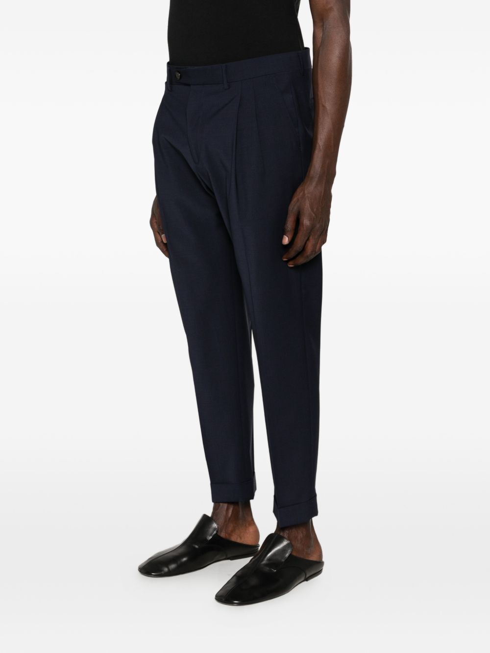 Pantaloni blu scuro con risvolto 