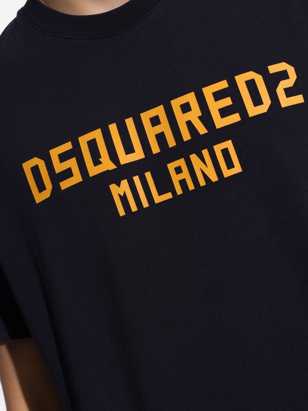 T-shirt blu navy con logo 