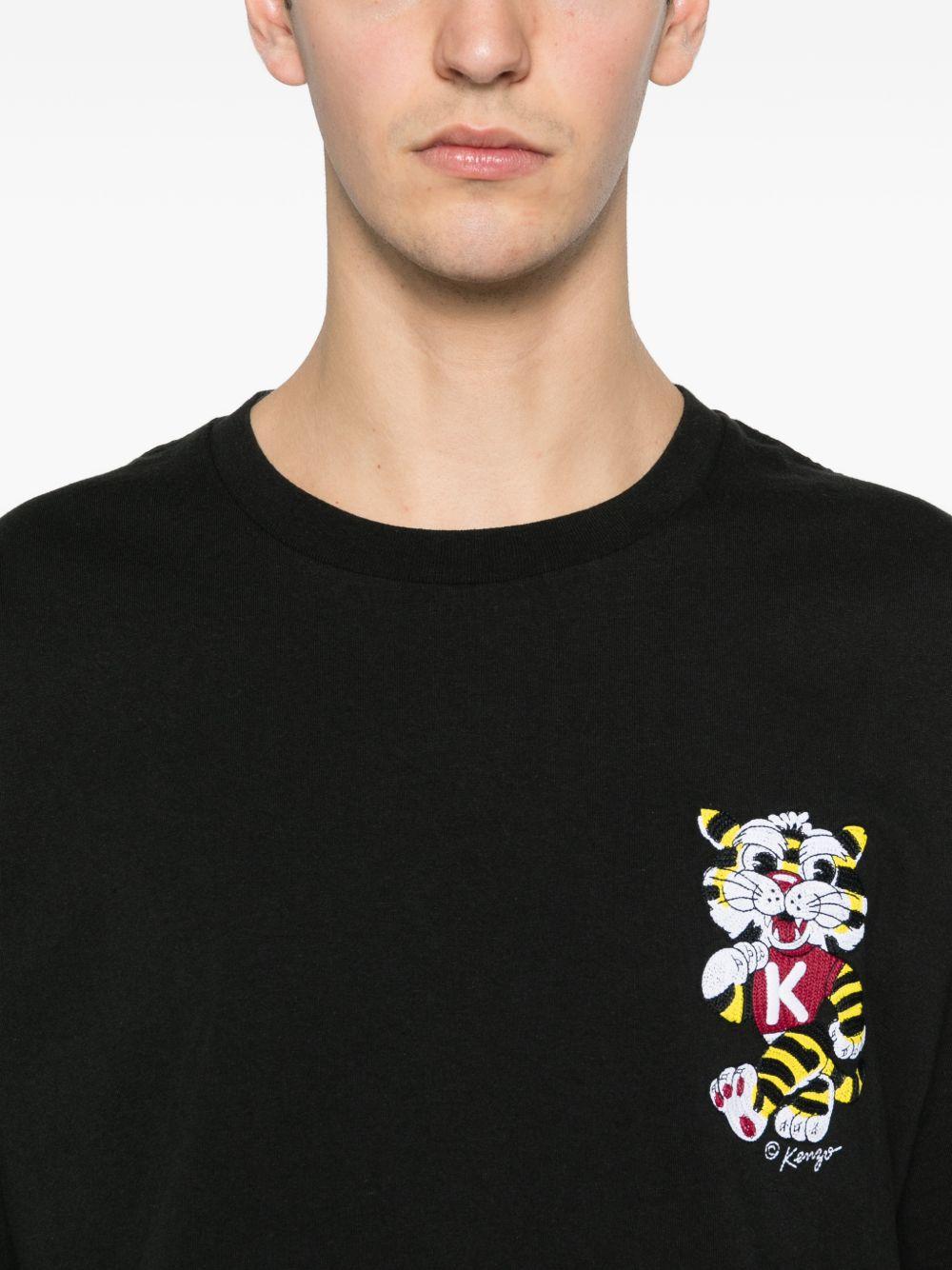 T-shirt nera con ricamo 