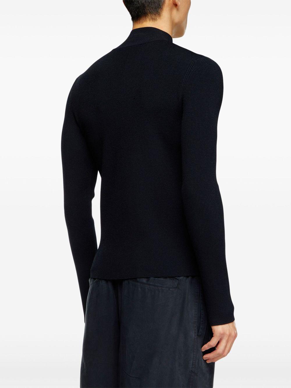 Maglione K-Zackary nero con dettaglio cut-out 