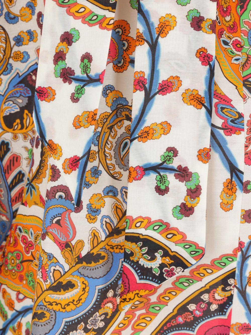 Blusa con stampa paisley 