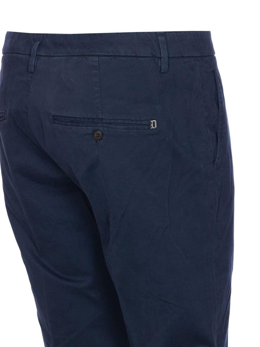 Chino blu in cotone con chiusura nascosta 