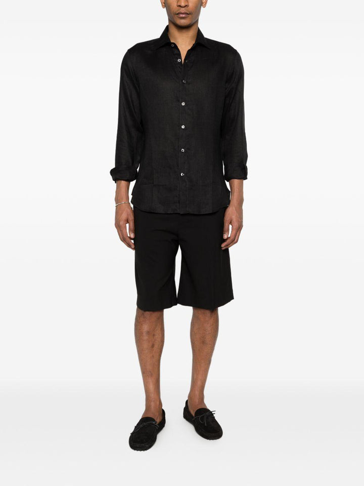 Camicia nera in lino con bottoni 
