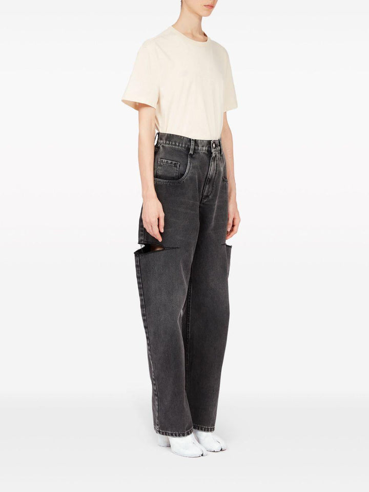 Jeans affusolati a vita alta 