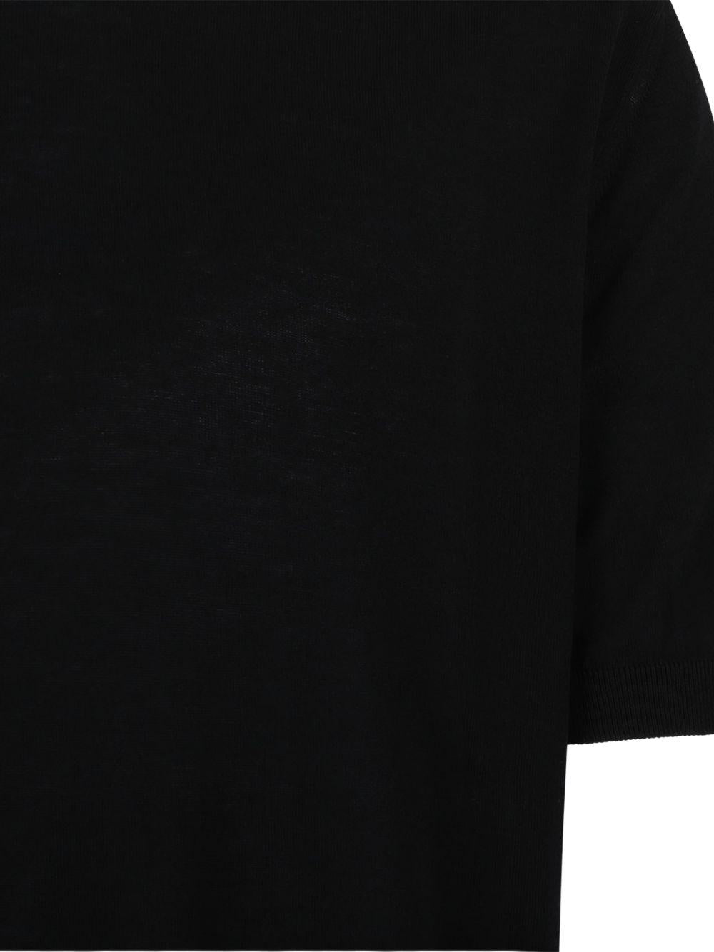 T-shirt nera girocollo 