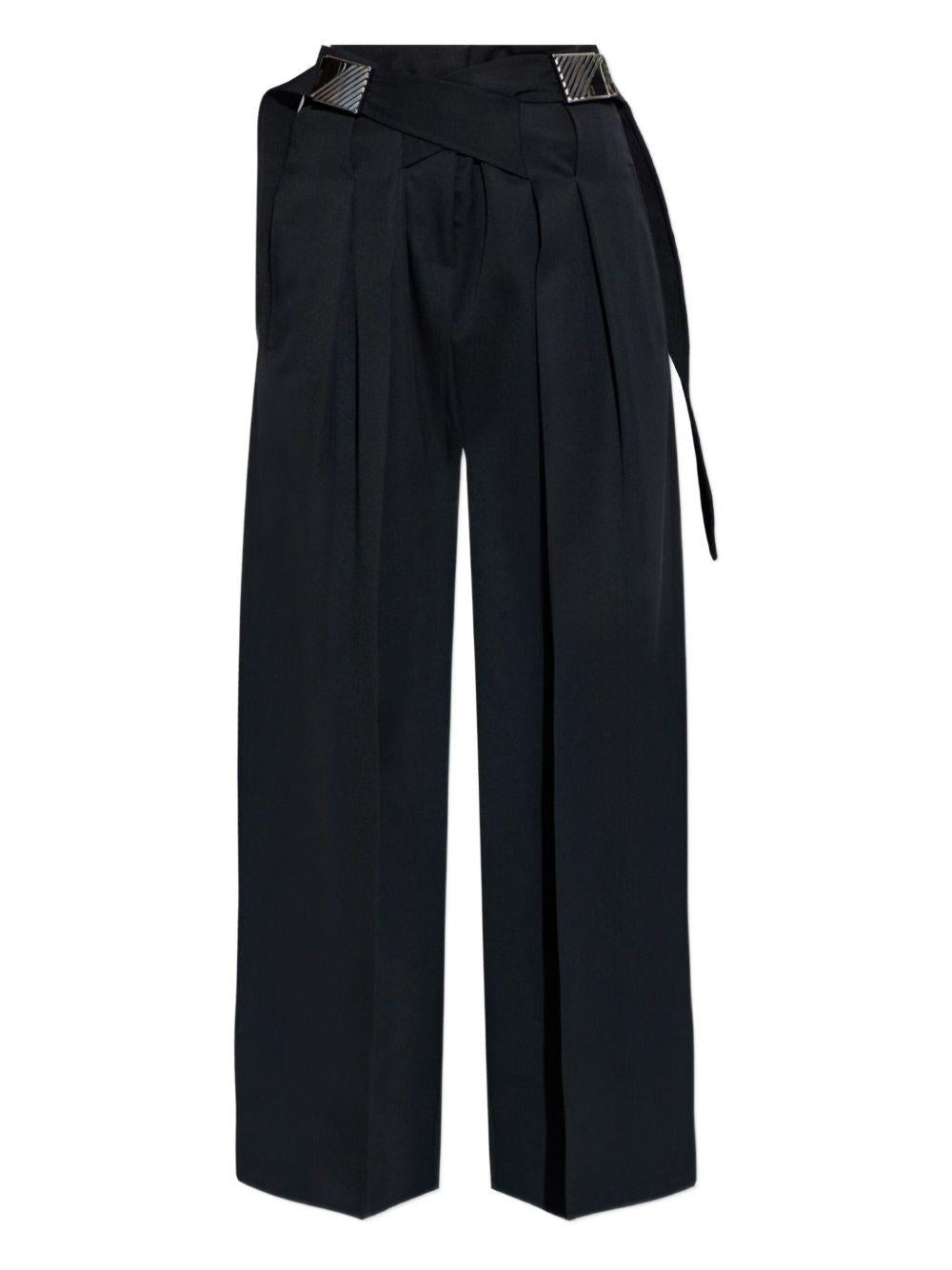 Pantaloni con fibbie 