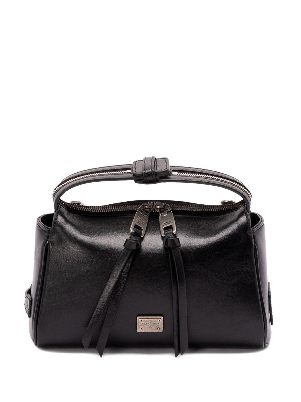 Clutch in pelle con zip 