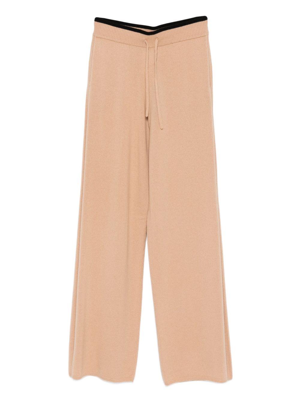 Pantaloni ampi 