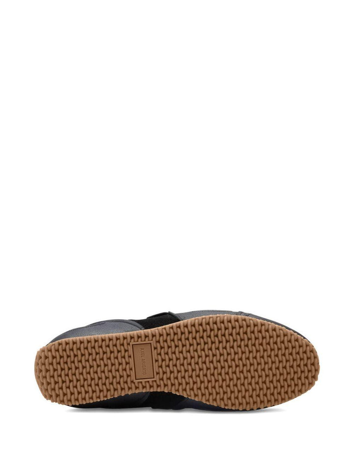 Sneakers con inserti black/gum 